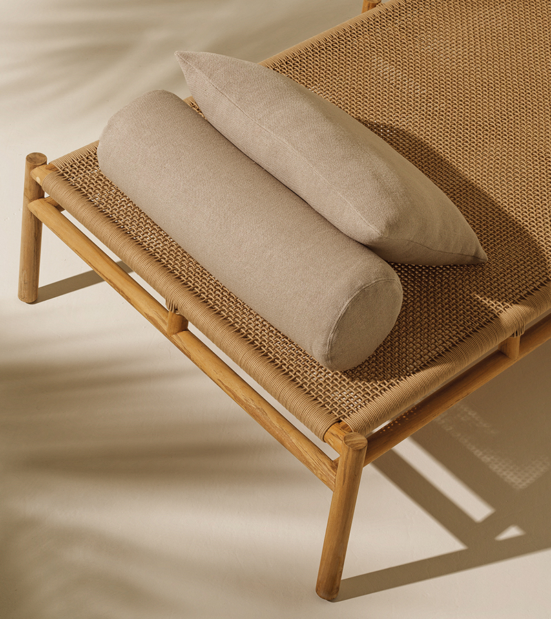Kilt Outdoor Bed - Ethimo