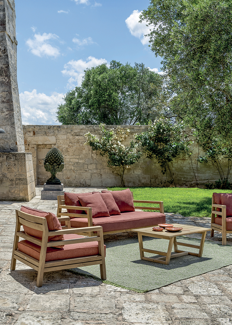 Costes Collection