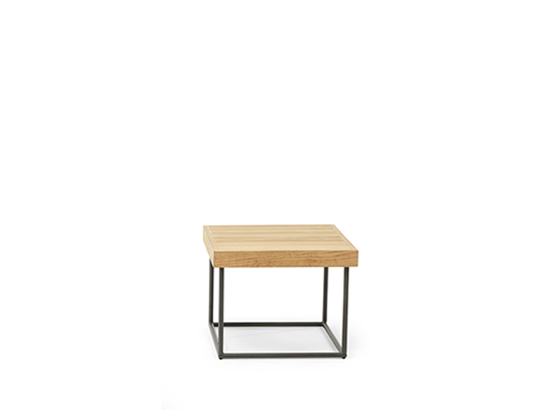 Tavolo basso quadrato 50x50
