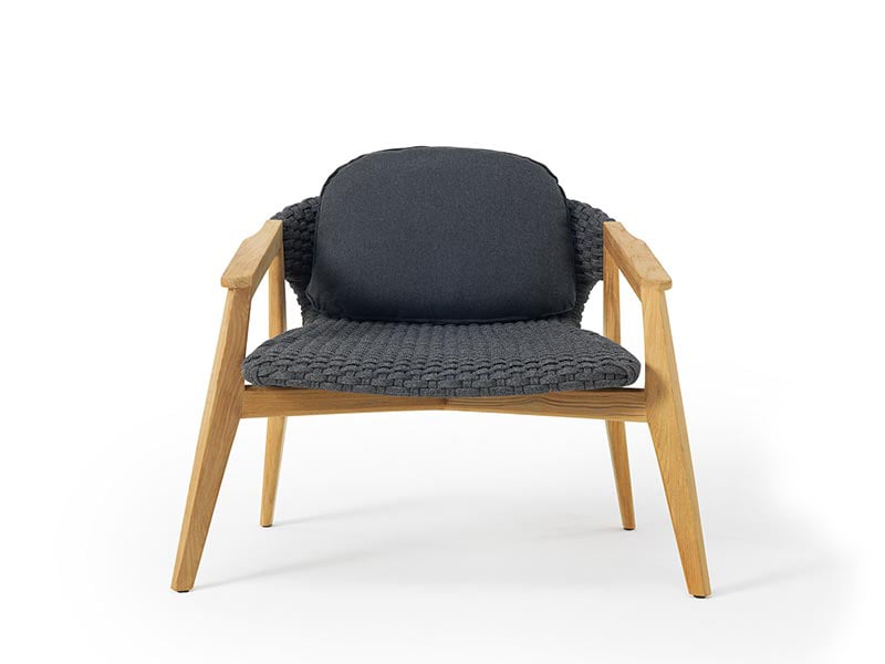 Lumbar cushion lounge armchair