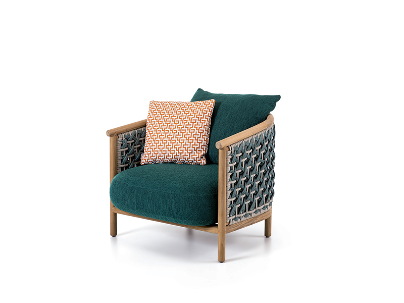 Lounge armchair