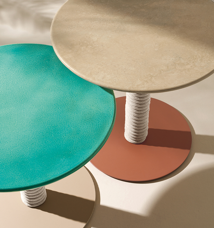 Noon Round table Ø80 h 66 / 74