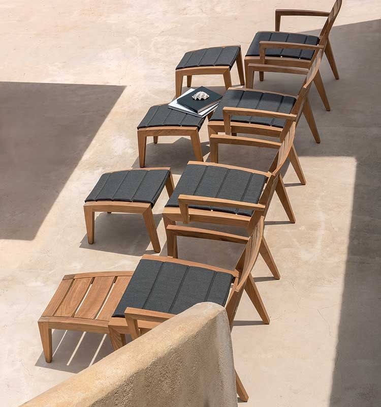 Ribot Seat cushion lounge armchair