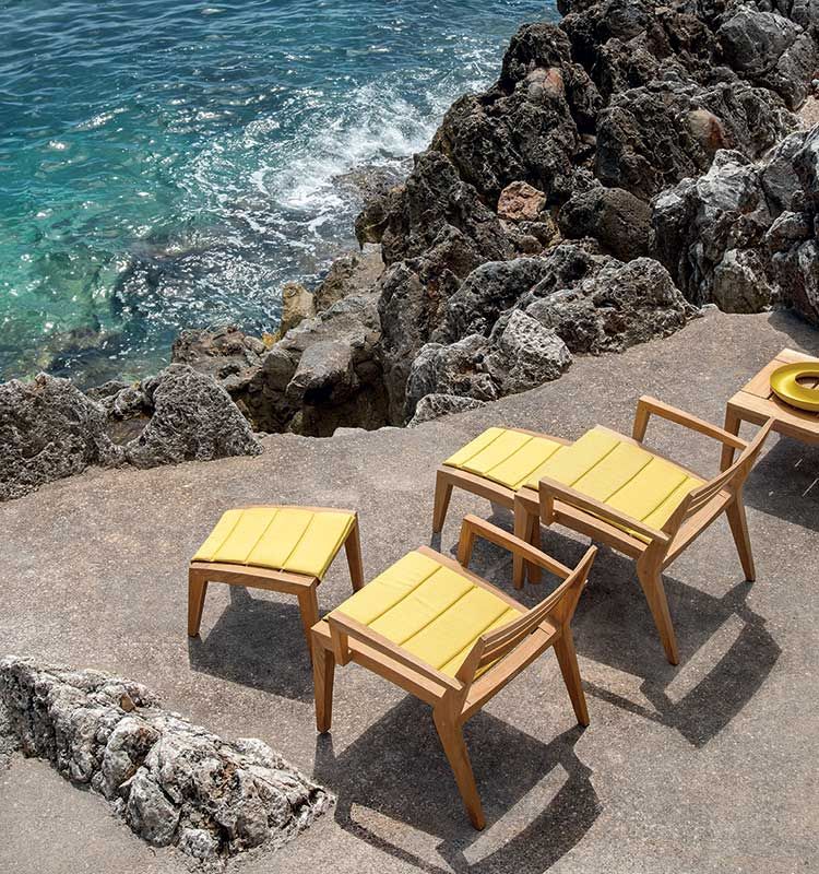 Ribot Seat cushion lounge armchair