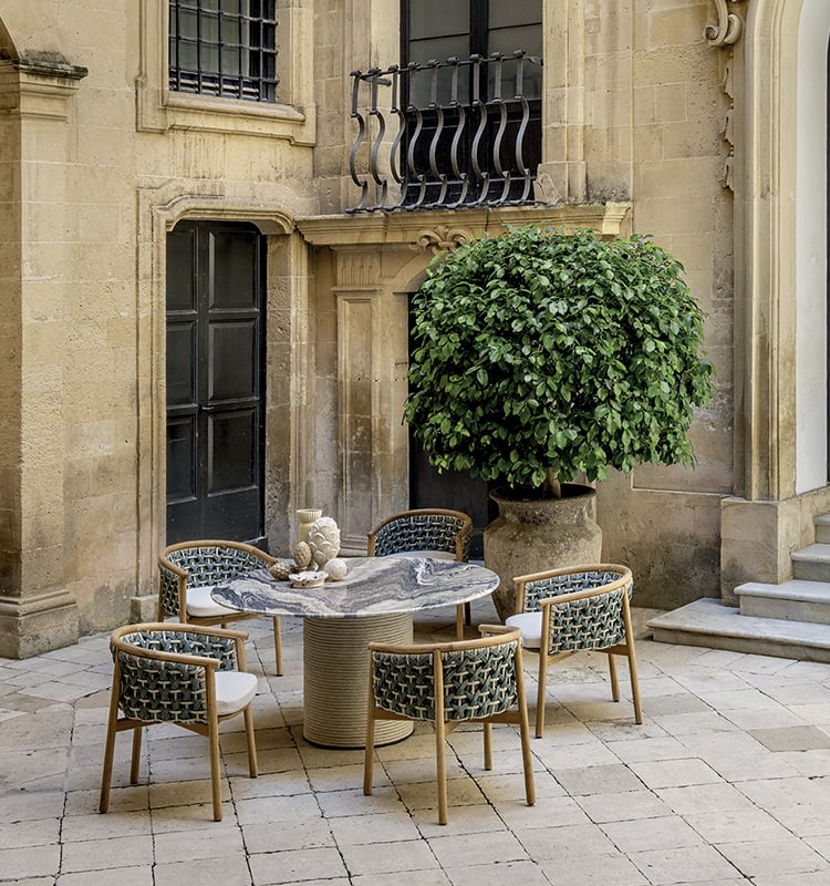 Patio Round dining table Ø140 cm