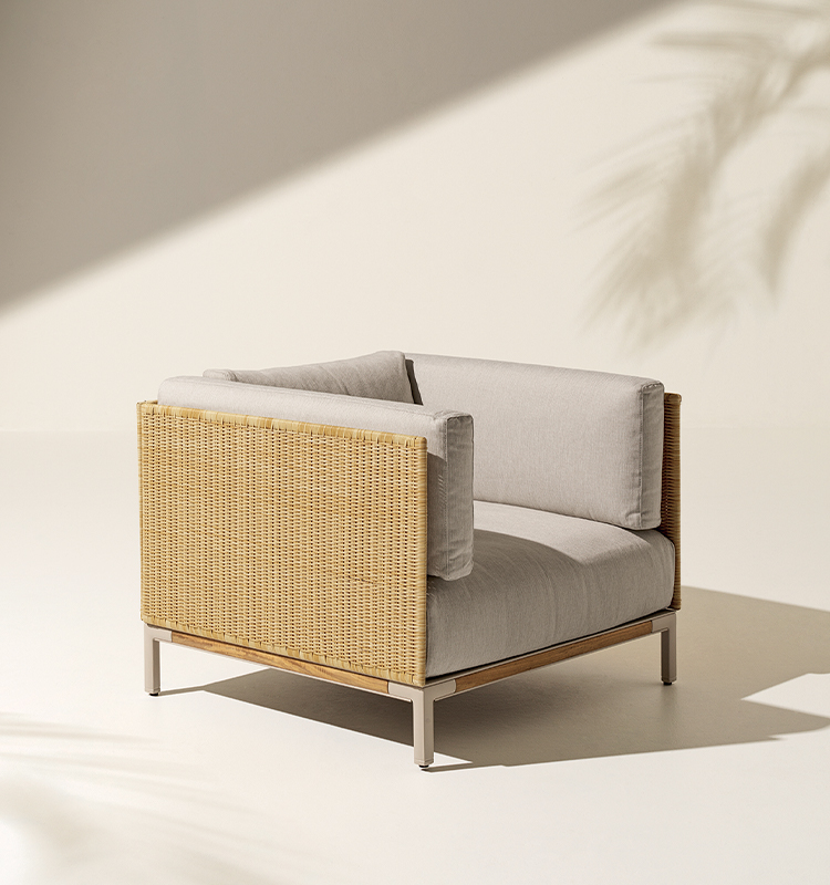 Baia Natural Lounge armchair
