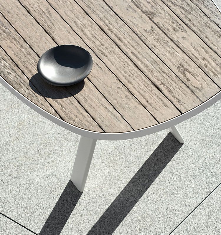 Esedra Table ovale 240x112,4