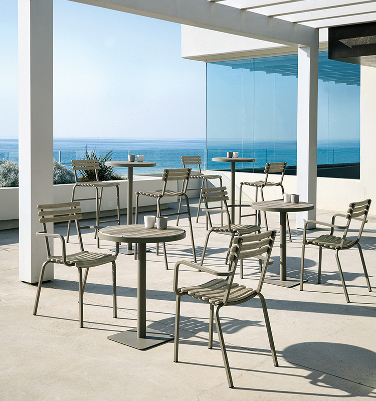 Laren Stacking chair