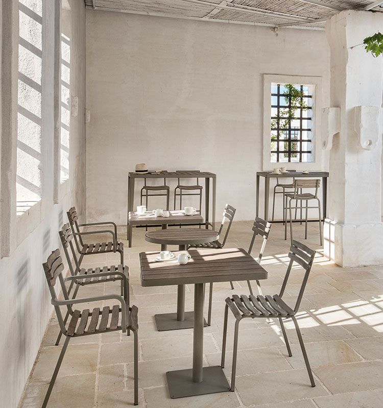 Laren Stacking chair