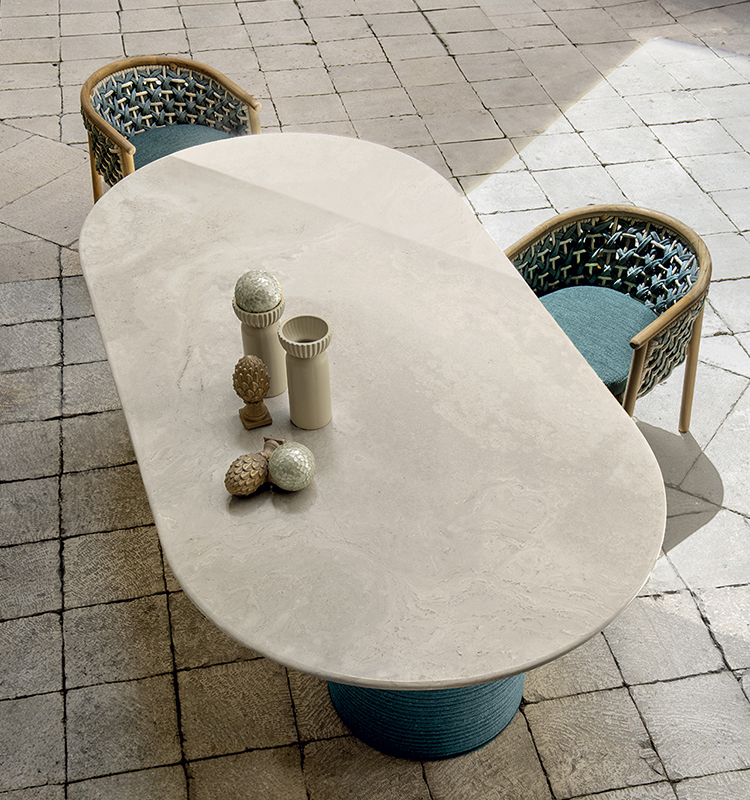 Patio Tavolo dining ovale 240x120 cm