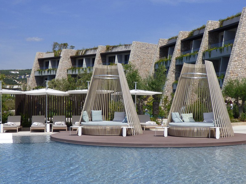 W Costa Navarino | Ethimo